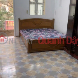Cho thuê nhà nguyên căn ngõ 147 Tân Mai, 40m² x 2 tầng, 2PN, 2 WC, 8 Triệu _0