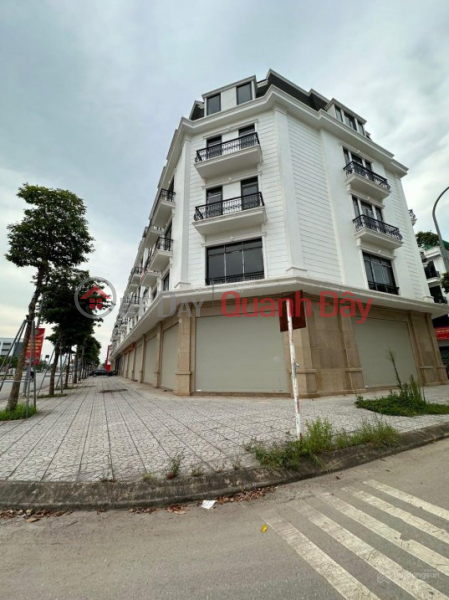 The owner needs to rent a 5-storey shophouse on West Yen Tu Street, Tan Tien Commune, Bac Giang, Bac Giang. Rental Listings