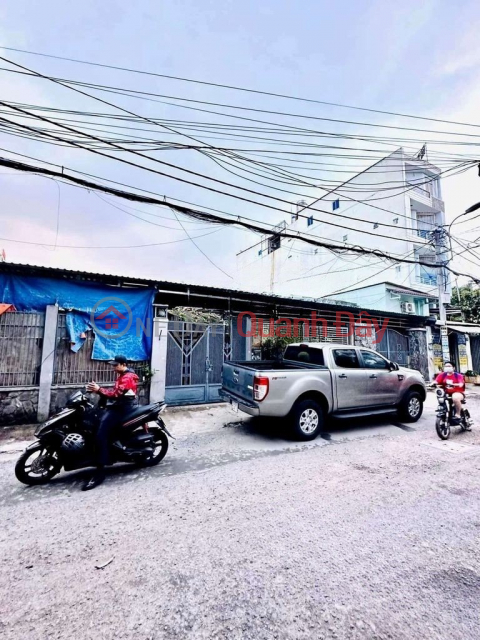 Land for sale 8x28, frontage Thoi An 19A, near District People's Committee 10.8 billion VND _0
