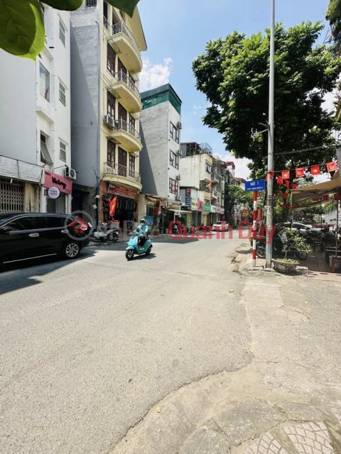 SUPER RARE! only 9.2 tons on Ngoc Lam street, corner lot, expanding later for business. _0