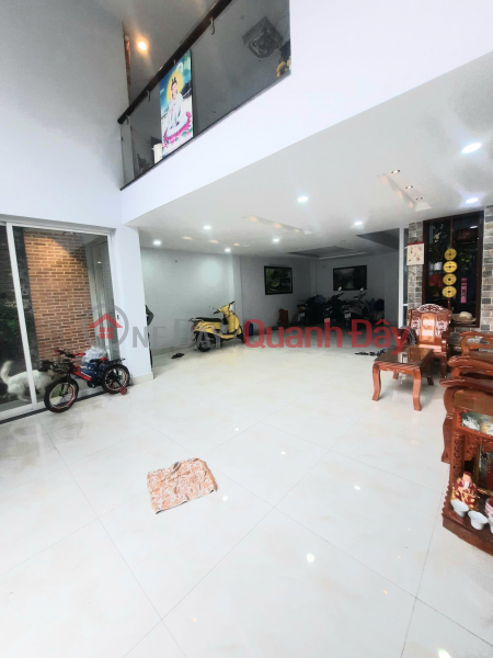 Property Search Vietnam | OneDay | Residential, Sales Listings | TRUCK ALley - Busy FABRIC BUSINESS AREA - RARE 7 METERS HORIZONTAL - LOCATION FOR BOTH RESIDENTIAL AND OFFICE BUSINESS - LOW PRICE