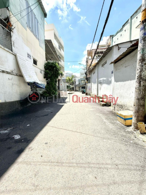 House for sale in Bui Dinh Tuy street, 40m2, only over 5 billion _0