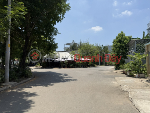 Bán nhà Thủ Đức, 3 tầng Trường Lưu - 64M2 - Hẻm ô Tô - 5.89 TỶ _0