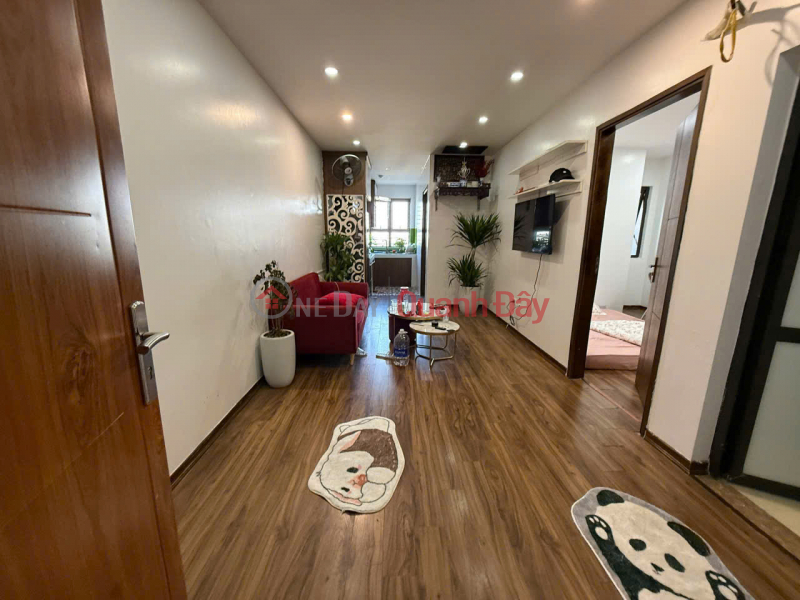 I am the owner and would like to ask you guys to help me sell a mid-floor apartment at Loc Ninh Apartment 19 floors, Chuong My Sales Listings