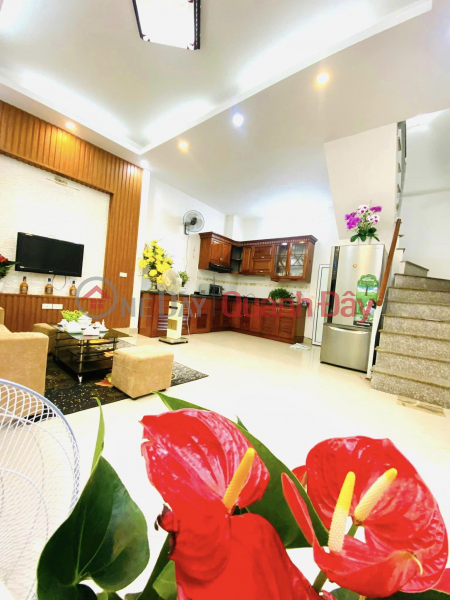 Beautiful house 33m, 4 floors, 3 bedrooms, Nguyen An Ninh street, Truong Dinh, 3.38 billion Sales Listings