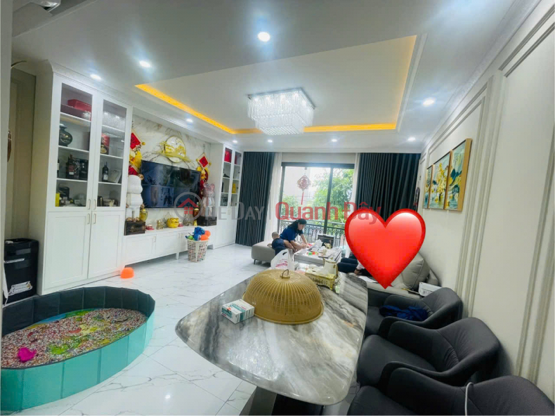 1X BILLION - IMMEDIATELY OWN A 6-STOREY TOWNHOUSE WITH ELEVATOR IN VAN PHU URBAN AREA - ENJOYABLE TO LIVE, GREAT FOR RENT Sales Listings