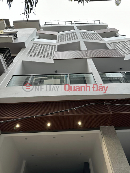 Owner Sells Lac Long Quan Townhouse. 8 Floors Auto Business 200m2 Small 33 Billion VND Sales Listings