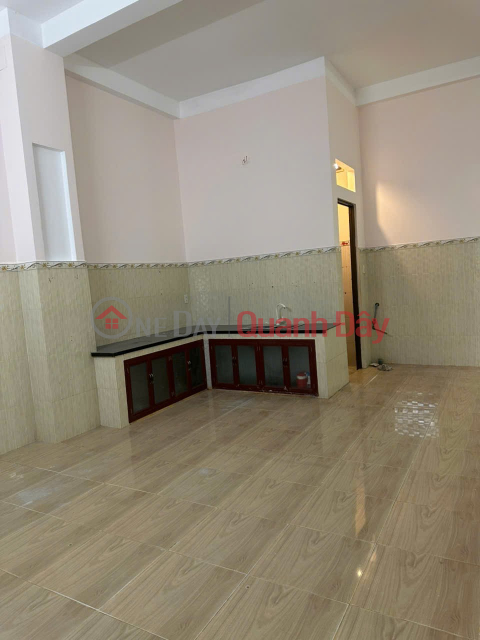 HOUSE IN A PRIME LOCATION - GOOD PRICE - OWNER NEEDS TO SELL QUICKLY in Ba Diem Commune, Hoc Mon District _0
