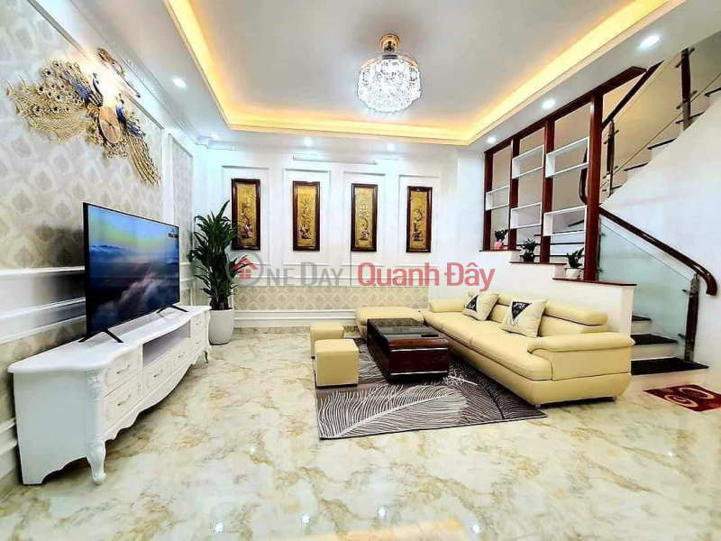 Dai La house for sale, modern design, alley full of furniture, price 3.5 billion. Sales Listings