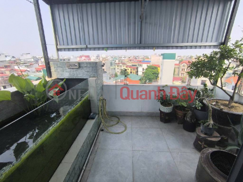 Only a little over 10 billion! 38m x 7-storey house with elevator garage in Khai Son, Ngoc Thuy. Alley for cars, avoid business. Contact _0