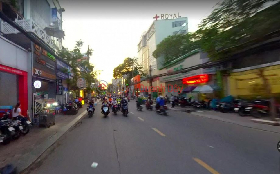 House for sale on To Hien Thanh street, 163m2, 7.5m frontage, 138 billion, wide sidewalk, top business Sales Listings