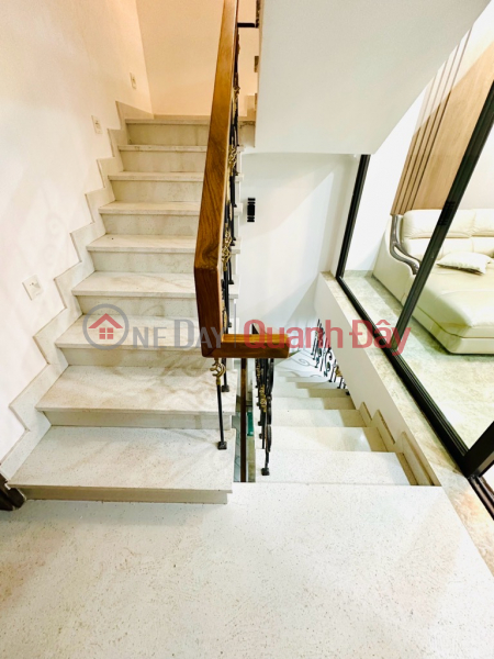 Property Search Vietnam | OneDay | Residential, Sales Listings | CLASSIFICATION OF AVOID CARS - 5 ELEVATOR FLOORS - 2 ALWAYS - PRIME LOCATION 10M TO HOANG QUOC VIET STREET.