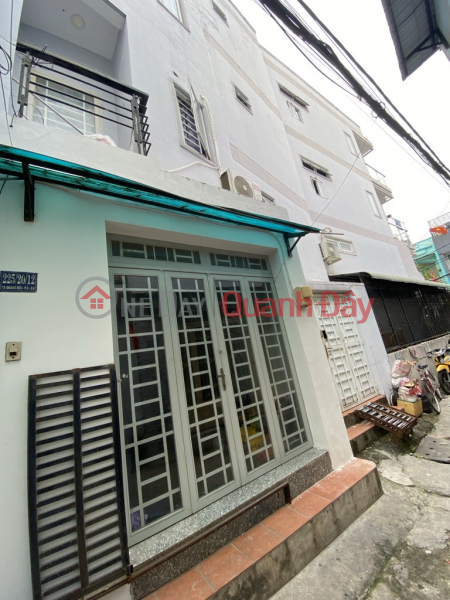 4-STOREY HOUSE, FRONT OF CAR ALLEY, TA QUANG BUU. ONLY 7 BILLION, [P3Q8], Sales Listings