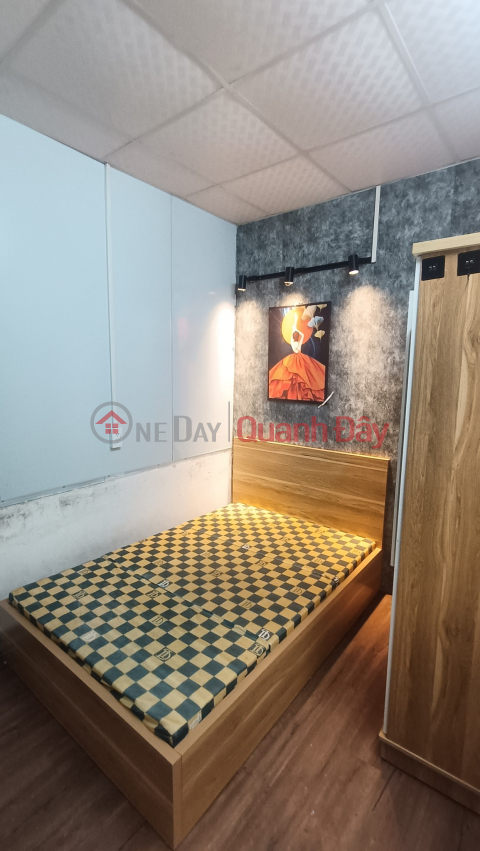 Giảm chào chỉ còn 10.5 tỷ - 39m2 - 5 tầng 10 phòng siêu dòng tiền - Cát Linh - Đống Đa _0