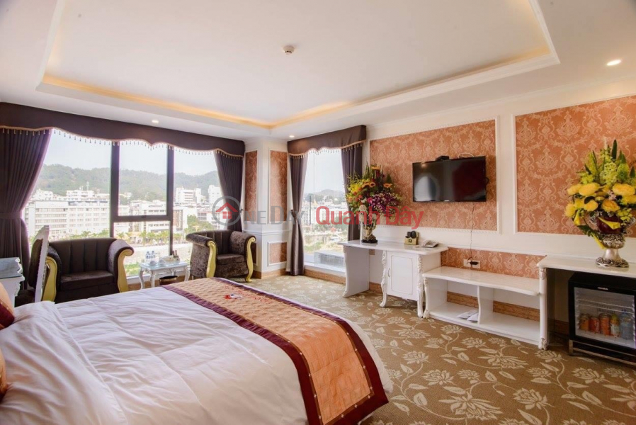 ₫ 150 Billion, Selling 4-star Royal Lao Cai hotel building in the center of Lao Cai City, Lao Cai Province.