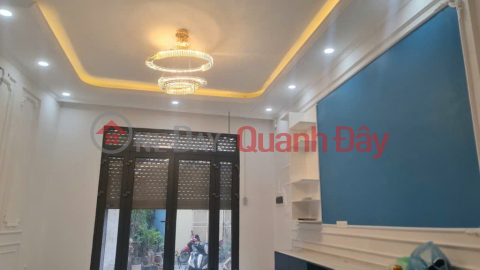 HOÀNG ĐẠO THÀNH-THANH XUÂN-DT:91M2-3 TẦNG- THANG MÁY- MẶT TIỀN 5M-GIÁ:9,8TY-THANG MÁY-THIỆN TRÍ CHỦ HỖ TRỢ _0