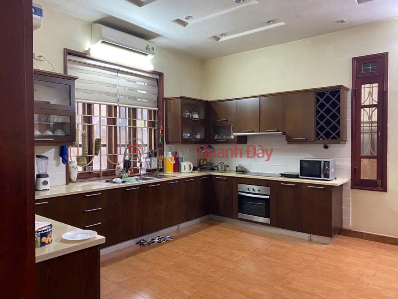 House for sale in Van Tri, 35m2x5 floors, corner lot, airy and bright, 4 bedrooms, car, owner leaves furniture, 6.4 billion Sales Listings
