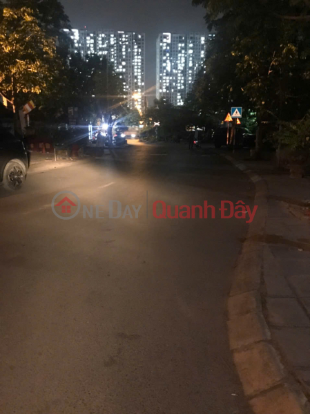 ĐỐI DIỆN BẾN XE NƯỚC NGẦM, LÁNG GIỀNG VIỆT BA, LINH ĐẦM 
Ô TÔ TRÁNH CHỈ 4 TỶ | Việt Nam, Bán | đ 4 tỷ