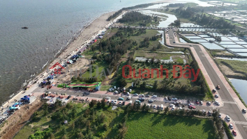 Chính chủ cần thu hồi vốn, muốn bán nhanh lô đất gần quảng trường biển, bãi tắm Quất Lâm, Nam Định _0