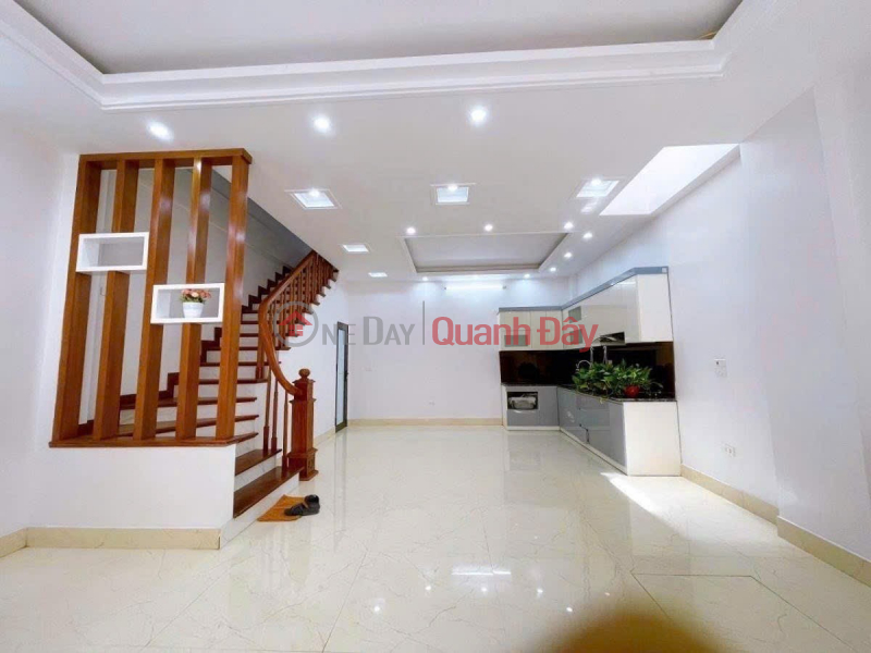 HOÀNG QUỐC VIỆT- CẦU GIẤY-LÔ GÓC, 50M2, 6 TẦNG, MẶT TIỀN 5,6M, GIÁ 10,28 TỶ. Niêm yết bán