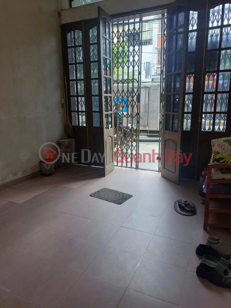 3-STOREY HOUSE FOR SALE ON TRAN THAI TONG STREET, BO XUYEN WARD - BUSY BUSINESS AND TRADING AREA - Densely populated Sales Listings