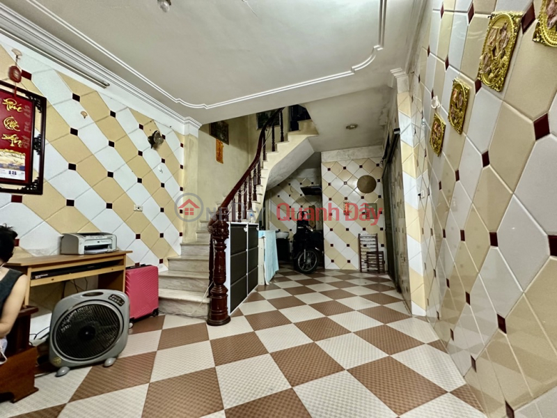 Tây Sơn 6 tầng pháo đài, cách ô tô chỉ 10m, gần Hồ, sát phố Niêm yết bán