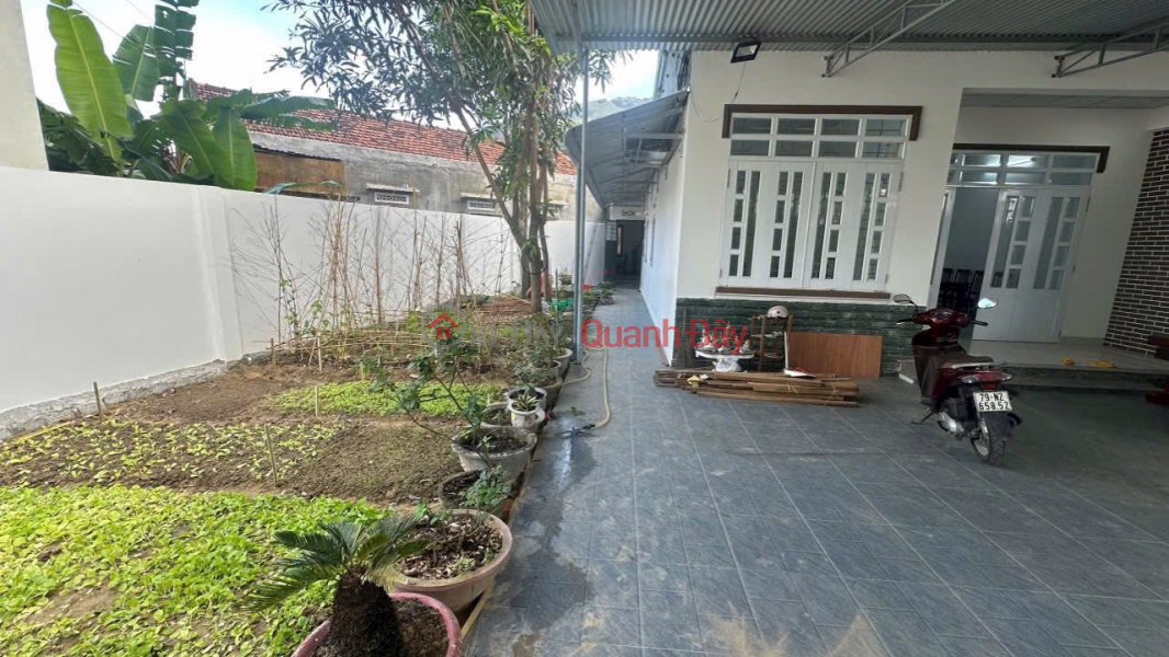 Property Search Vietnam | OneDay | Residential, Sales Listings HOUSE FOR SALE: SINGLE-STORY HOUSE WITH GARDEN, FACING SONG CAU ROAD, DIEN AN.
