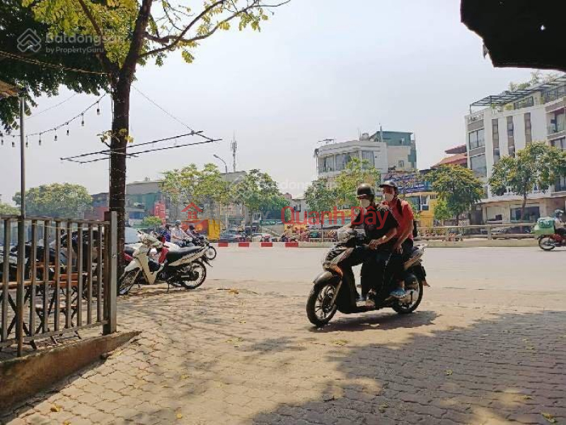 Property Search Vietnam | OneDay | Residential | Sales Listings 7 billion street frontage in Hai Ba Trung district - business - 30m2 x 5 floors, brand new - red book owner, square, wide back