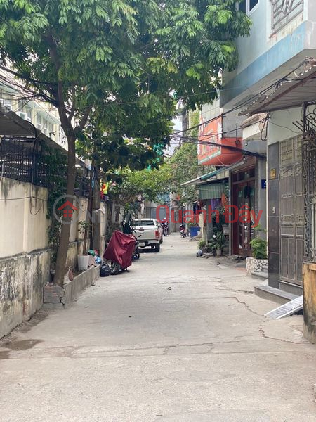 Property Search Vietnam | OneDay | Residential Sales Listings House for sale in Linh Nam, Vinh Hung, 30m, 5 floors, car stops day and night in front of the gate