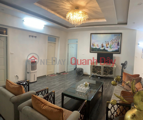 CC 24T Trung Hoa Nhan Chinh, corner lot, 3 bedrooms, 2 balconies, very comfortable, selling for 5.99 billion VND _0