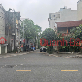 OWNER selling a resettlement land plot in Xóm Lò, Thượng Thanh, Long Biên, Hanoi - Road accessible to cars. _0