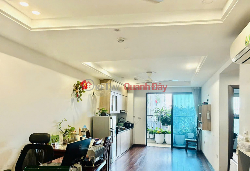 Apartment for sale by owner - title deed in hand - at SKY CENTRAL apartment building. Vietnam Sales đ 6.1 Billion