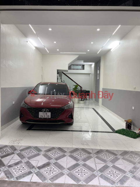 65m 6 Floor Front 9.5m Parking Lot Hoang Quoc Viet Cau Giay Street. Bank Owner Should Sell _0