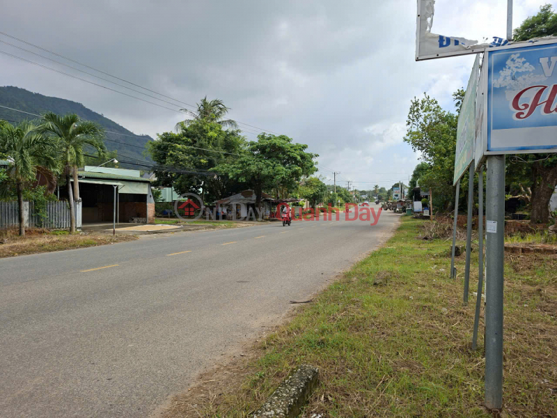 Property Search Vietnam | OneDay | | Niêm yết bán | Sang nhượng gấp lô đất mặt đường Phú Thuận, Xã Phú Mỹ Hưng, Củ Chi, TP.HCM