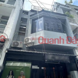 House for rent on Huynh Van Banh, Ward 15, Phu Nhuan District _0