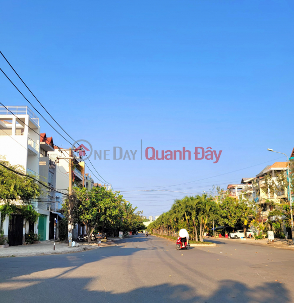 Nhà Biệt Thự Mặt Tiền Đường, 8x20, 4 Tầng, Gần Chung Cư Topaz City, Quận 8, Gía 2X Tỷ Việt Nam Bán | đ 28 tỷ