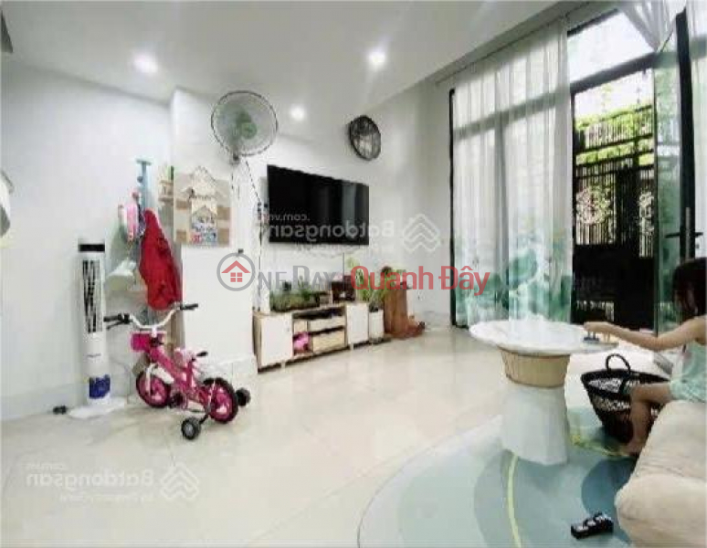 Bán nhà 3/2, Q.10, giá rẻ 8.x tỷ, trung tâm! | Việt Nam | Bán, đ 7,9 tỷ