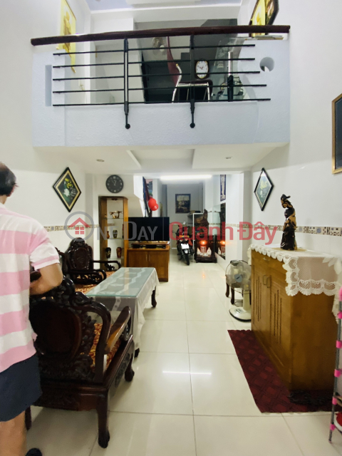 House 1, Nguyen Trong Tuyen, Ward 2, Tan Binh, near Cha Ca Mausoleum - Area 3x9, 4 bedrooms, 5m pine alley _0