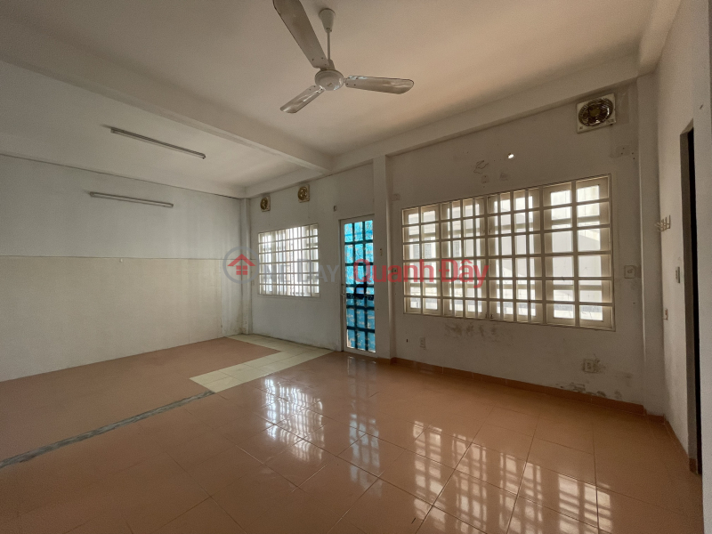 Space for rent on Bac Son Vinh Hai street, Nha Trang, 700m2 floor, suitable for business | Vietnam Rental, đ 15 Million/ month