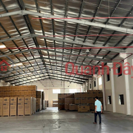 Warehouse for rent 3000m2 with AUTOMATIC FIRE PROTECTION SYSTEM, ACCEPTANCE PRICE 7x,000 VND\/m2 _0