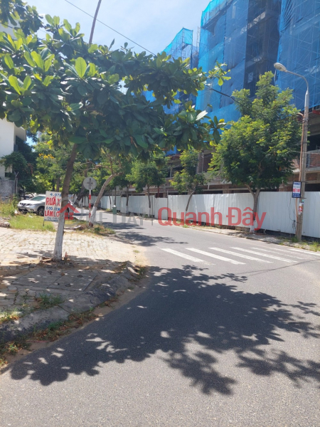 Selling 4 plots of land on Le Van Quy street frontage, area 434m2, width 25m - price reduced by 15 billion, only 63 billion left! Vietnam | Sales đ 63 Billion