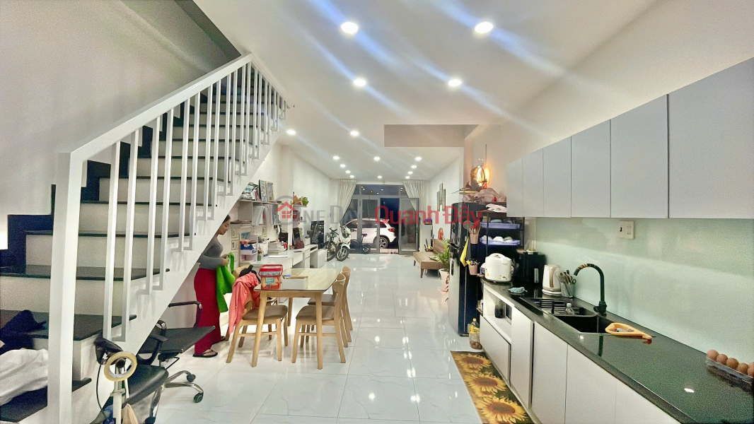 House for sale near Phong Chau, South Nha Trang, modern design, 13m wide road. Sales Listings