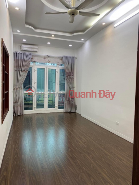 đ 13.5 Billion HOUSE FOR SALE IN THANH XUAN - STREET FRONT - BUSINESS - CAR GARAGE