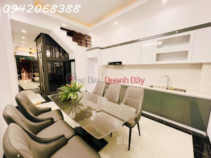 Urgent sale of house on Minh Khai Street, Mai Dong, Hoang Mai, area 50m2, 5 floors with elevator, fully furnished, beautiful location., Vietnam, Sales | đ 10 Billion