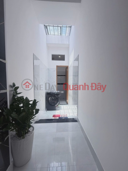đ 4.85 Billion ► Corner plot on Nguyen Phuoc Nguyen street, 84m2, 2 beautiful floors, suitable for living or renting out separately.