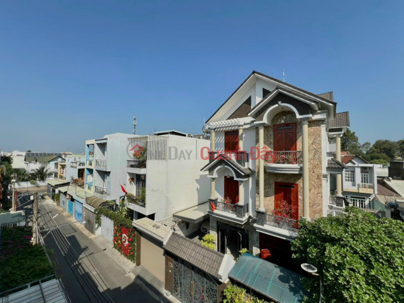 House for sale with 1 ground floor and 2 floors in Tan Tien Ward near Eros Palace restaurant for only 4.9 million Sales Listings