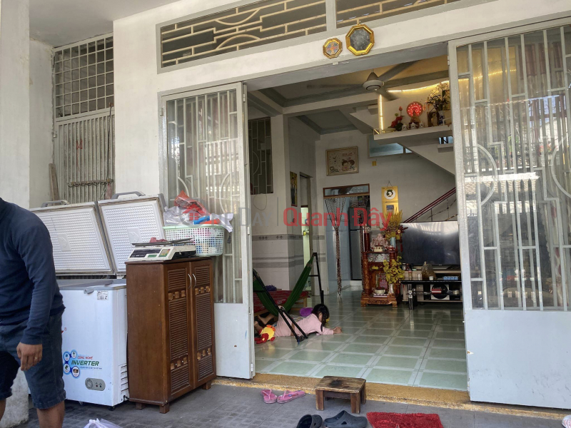 LOOK OF 7 BILLION HOUSES 5.2M SURFACE - 60M2 - 6M PLASTIC DRIVE - NEAR FACE - CAR INTO THE HOUSE. Vietnam, Sales | đ 7.5 Billion