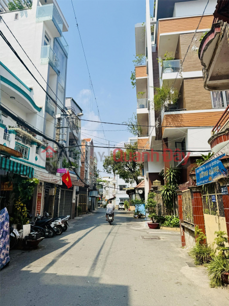 đ 13 Billion **House for sale on Nam Chau Street, Ward 11, Tan Binh District; (6x15m) corner plot with 2 street frontages**