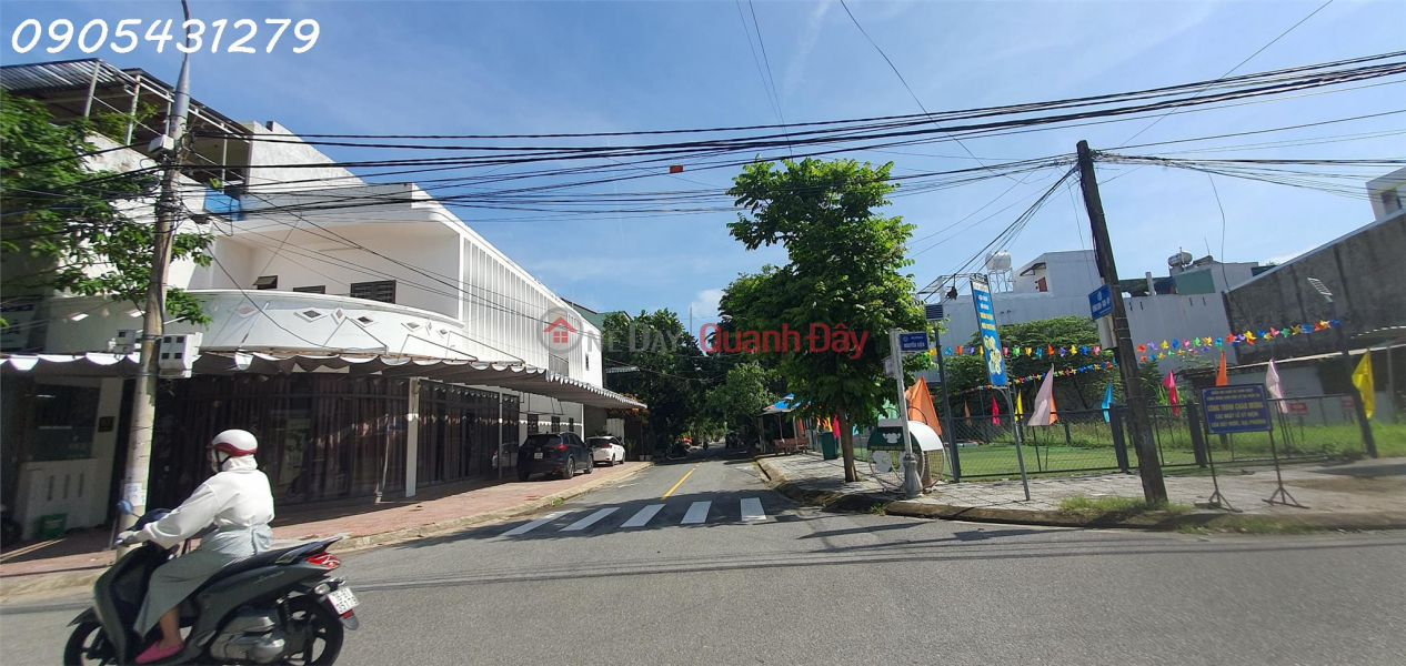 Property Search Vietnam | OneDay | Residential Sales Listings | House for sale with 2 frontages on Nguyen Xien - Hoang Cong Chat, Da Nang. Beautiful house near the beach