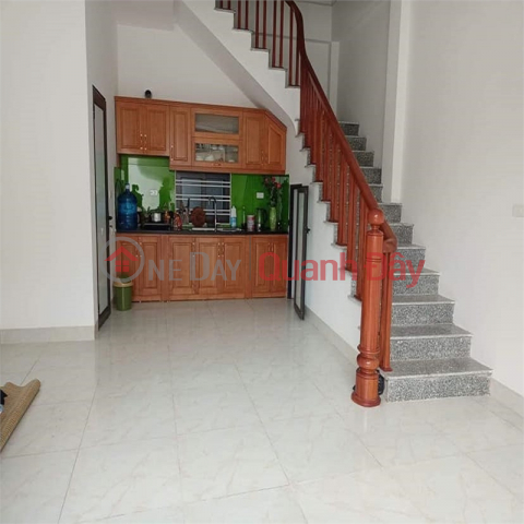 House for sale at Lai Xa Kim Chung, S; 40 m2 x 5 floors, 5 m frontage, only 2 billion 5 _0
